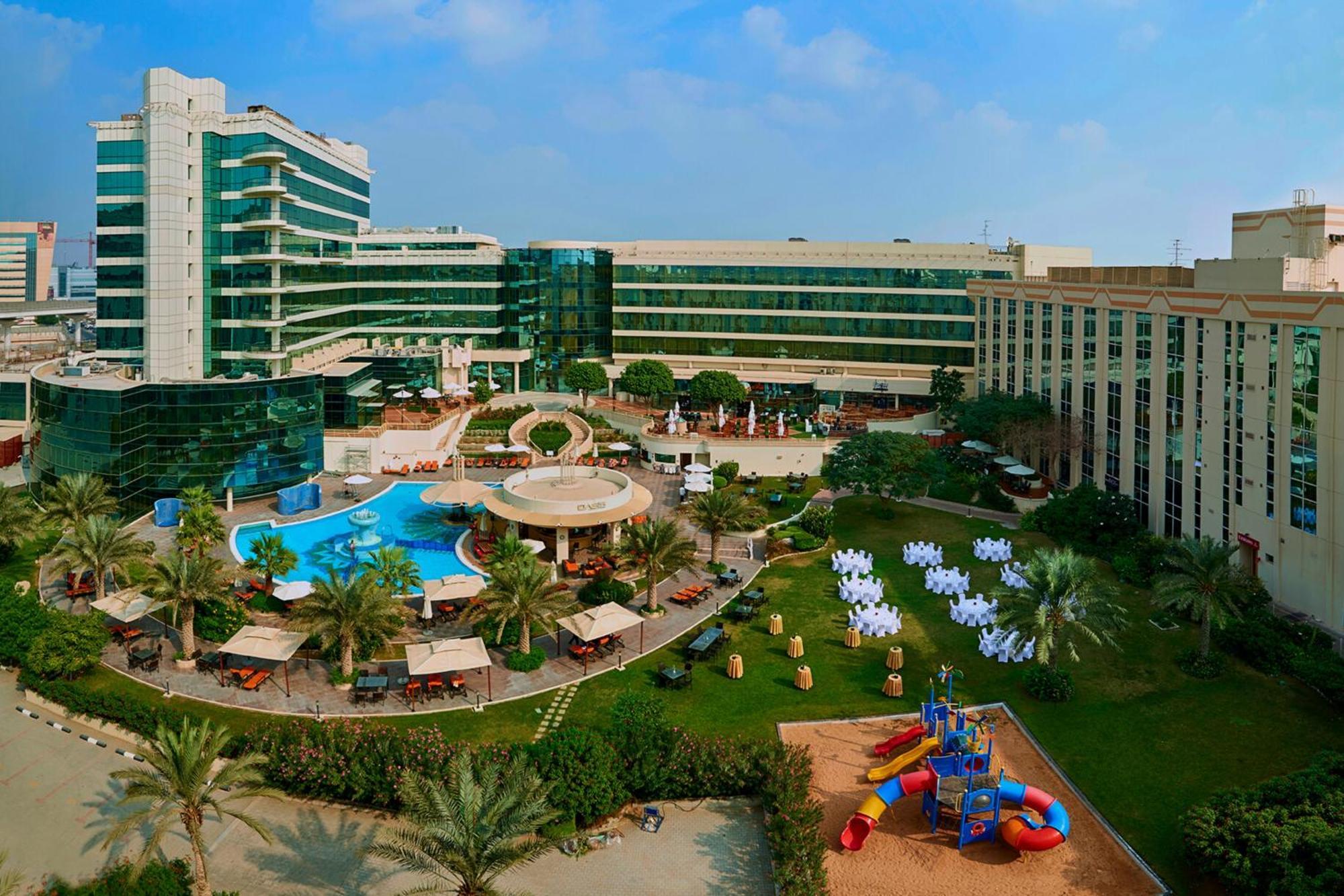 Copthorne Airport Hotel Дубай Екстер'єр фото